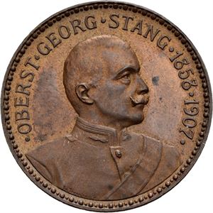 Oberst Georg Stangs minnemedalje. Bronse. 31 mm