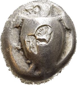 ATTICA, Aegina. 525-480 BC. AR stater (11,94 g). Sea turtle with heavy collar and row of dots (worn away) / Incuse square with small skew pattern. Bankers marks on shell. Lightly toned.