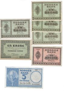 Lot 7 stk. 2 kroner 1944 D, 1 krone 1917, 1942 E, 1944 G, 1944 H (2) og 5 kroner 1960 H.