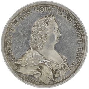 Dronningens kroning 1747. Arbien. Sølv. 50 mm