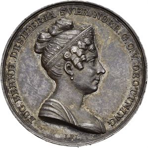 Carl XIV Johan. Dronning Desiderias kroning 1829. Lundgren. Sølv. 24 mm. Små riper/minor scratches