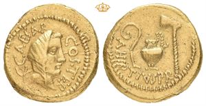 The Ceasarians. Julius Caesar. Early 46 BC. AV aureus (20,5 mm; 8,13 g)