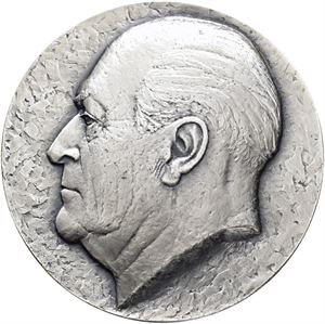 Olav V 2.juli 1978 sølvmedalje, 70 mm