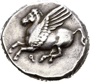 Corinthia, Corinth, 350-306 f.Kr., stater (8,42 g). Pegasus mot venstre/Hode av Athene mot venstre