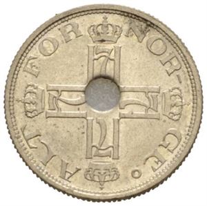 50 øre 1923, med hull. Ex. Oslo Mynthandel a/s nr.18 14/3-1987 nr.627