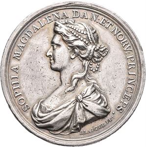 Danmark, Prinsesse Sophie Magdalenes bryllup 1766. Adzer. Sølv. 54 mm.