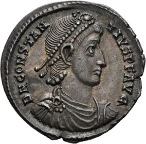 Constantius II 337-361, siliqua, Sirmium 353-355 e.Kr. R: Innskrift innenfor krans