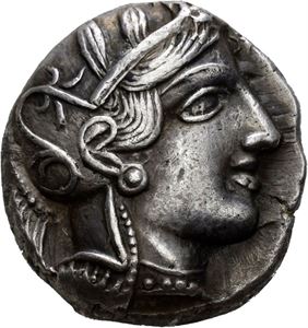 ATTICA, Athen, 449-404 f.Kr., tetradrachme (17,09 g). Hode av Athene mot høyre/Ugle stående mot høyre