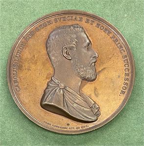 Oscar I. Kronprins Carl (XV) blir kansler for Upsala Universitet 1844. Lundgren. Bronse. 56 mm