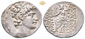 SELEUKID KINGS of SYRIA. Seleukos VI Epiphanes Nikator, circa 96-94 BC. AR tetradrachm (16,11 g)