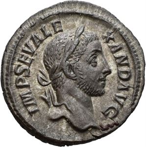 Severus Alexander 222-235, denarius, Roma 230 e.Kr. R: Alexander stående mot venstre