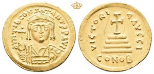 Tiberius II Constantine. AD 578-582. AV solidus (4,48 g).