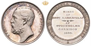 Avskjedsmedalje til Oscar IIs norske garde 1888. Ahlborn. Avslag i sølv. 32 mm