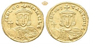 Leo III the Isaurian, AD 717-741 with Constantine V. AV solidus (4,41 g)