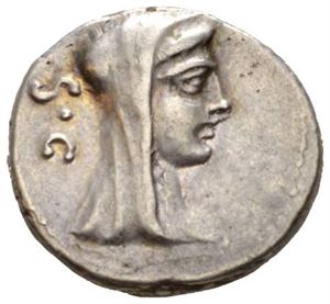 P. SULPICIUS GALBA 69 f.Kr., denarius. Hode av Vesta mot høyre/Offerredskaper
