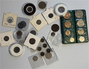 Lot with all sorts of countries