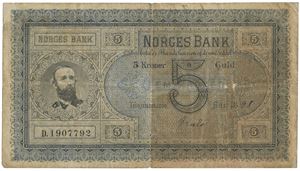 5 kroner 1898. D.1907792. Signert Quale. Skitten, litt blekkskrift og liten brettrift/dirty, some ink writing and small split