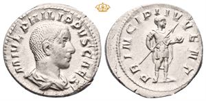 Philip II. As Caesar under Philip I, AD 244-247. AR denarius (3,22 g).