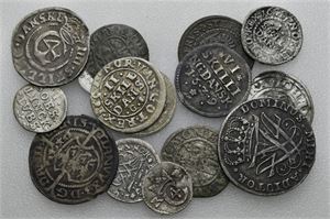 Lot 16 stk. småmynter, hvorav 12 er danske, perioden Christian III til Frederik VI