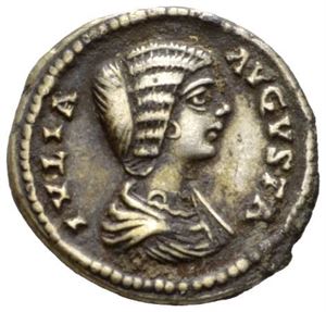 JULIA DOMNA d. 217 e.Kr., denarius, Laodicea 199 e.Kr. R: Venus stående mot venstre