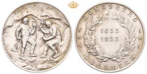 Kongsberg Sølvverk 300 år 1623-1923. Sølv. 31 mm