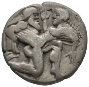 THASOS, ca.500 f.Kr., stater (8,71 g). Satyr mot høyre bærende nymfe/Firdelt inkus