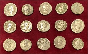 # 4: Lot of 15 tetradrachms of Vespasian from Antioch.