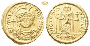 Maurice Tiberius, AD 582-602. AV solidus (4,42 g)