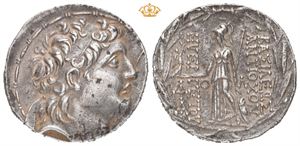 SELEUKID EMPIRE. Antiochos VII Sidetes, 138-129 BC. AR tetradrachm (28,5 mm; 16,47 g)