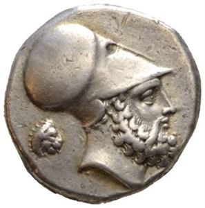 LUCANIA, Metapont, 340-330 f.Kr., didrachme (7,74 g). Hode av Leukippos mot høyre/Kornaks.