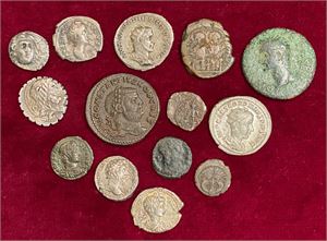 Lot # 13. Mixed lot of 3 Greek coins, 10 Roman coins and 1 Byzantine coin