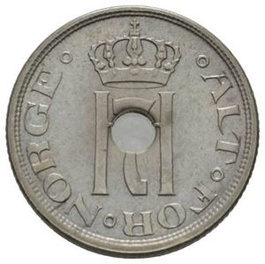 25 øre 1923, med hull