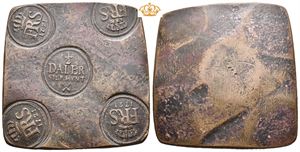 1/2 daler SM 1721. Plåtmynt. Korrodert/corroded