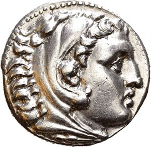 KINGS of MACEDON, Alexander III, 336-323 BC. AR tetradrachm (17,18 g). Struck under Kassander, Philip IV, or Alexander (son of Kassander). Amphipolis mint, struck circa 310-294 BC. Head of Herakles right, wearing lion skin headdress / A?E?AN?POY, Zeus Aëtophoros seated left, holding eagle and sceptre; ? above torch in left field; monogram below throne. Bright and lustrous with a few small deposits on the reverse.