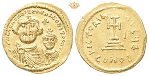 Heraclius, AD 610-641 with Heraclius Constantine. AV solidus (4,39 g)