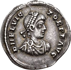 FLAVIUS VICTOR 387-388, siliqua, Aquileia. R: Virtus sittende mot venstre