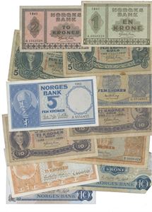 Lott 13 ulike 1938-83, valører fra 1 til 10 kroner, bl.a. 1 krone 1941