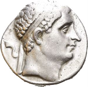 BAKTRIA, Greco-Baktrian Kingdom. Diodotos II Soter (circa 246-235 BC). In the name of Antiochos II of Syria. Mint A, near Aï Khanoum. AR tetradrachm (16,49 g). Diademed head of Diodotos to right / BASI?EOS ANTIOXOY, Zeus Bremetes advancing left, extended left arm draped with aegis, hurling thunderbolt with right hand; eagle standing in front of Zevs at feet; monogram above eagle; monogram between feet. Lightly toned. Scarce.