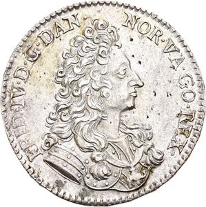 FREDERIK IV 1699-1730 4 mark 1700. S.7