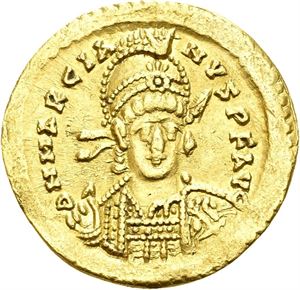 MARCIAN 450-457, solidus, Constantinople (4,47 g). R: Victoria stående mot venstre