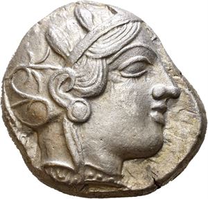 ATTICA, Athen. 454-404 BC. AR tetradrachm (17,15 g). Head of Athena in Attic helmet to right / ATE, Owl standing right, head facing; Olive spray and crescent to left. All within incuse square. Attractive cabinet toning with some light iridescence.