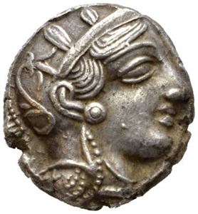 ATTICA, Athen, 449-431 f.Kr., tetradrachme (17,13 g). Hode av Athene mot høyre/Ugle stående mot høyre.