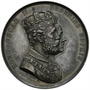 Oscar II. Kongens og dronningens kroning 1873. Offisiell kroningsmedalje. Kullrich. Sølv. 39 mm