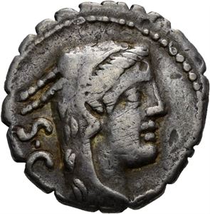 L. Procilius L. F. 80 f.Kr., denarius. Hode av Juno Sospita mot høyre kledd i geiteskinn/Juno Sospita i biga mot høyre