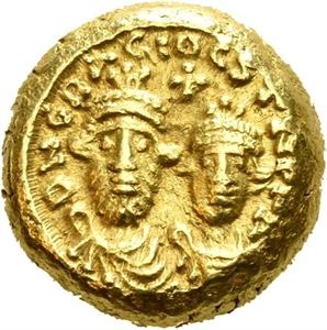 Heraclius 610-641, AV solidus (thick fabric and small module), Carthage (4,43 g). Facing busts of Heraclius (on l.) and Heraclius Constantine (on r.) each wearing chlamys and criwn/Cross potent on two steps