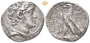 SELEUKID KINGS of SYRIA. Demetrios II Nikator. Second reign, 129-125 BC. AR tetradrachm (13,37 g)