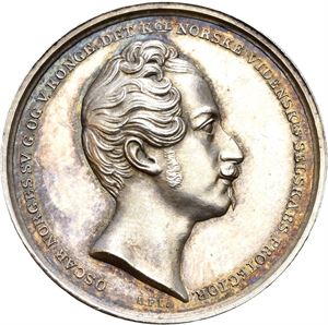 Oscar I. Vitenskapsselskapets mindre sølvmedalje, ny type. Lundgren. Sølv. 30 mm