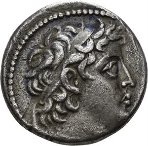 SYRIA, Demetrios II 129-125 f.Kr., tetradrachme (13,76 g). Hans hode mot høyre/Ørn mot venstre