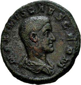 Maximus, Caesar 235-238, Æ as, Roma 236-38 e.Kr. R: Mugge mellom lituus og kniv