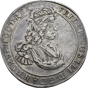 FREDERIK III 1648-1670. Speciedaler 1661. Liten ripe/minor scratch. S.22
